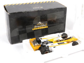 Lot 53 - EXOTO (USA) (1)