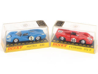 Lot 367 - DINKY TOYS (FRANCE) (2)