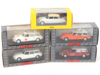 Lot 87 - DIVERS (5)