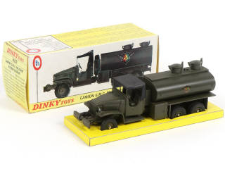 Lot 361 - DINKY TOYS (FRANCE) (1)