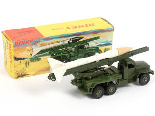 Lot 313 - DINKY TOYS (GB) (1)