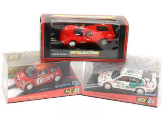 Lot 12 - SCALEXTRIC (FRANCE) (3)