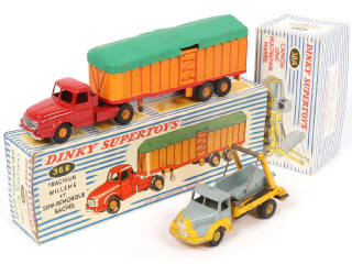 Lot 286 - DINKY TOYS (FRANCE) (2)