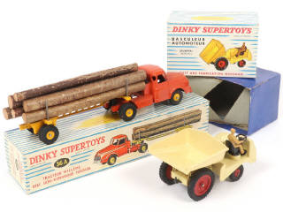 Lot 284 - DINKY TOYS (FRANCE) (1)