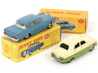 Lot 194 - DINKY TOYS (GB) (2)