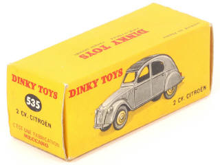 Lot 220 - DINKY TOYS (FRANCE) (1)