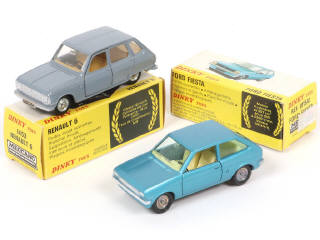 Lot 277 - DINKY TOYS (FRANCE) (2)