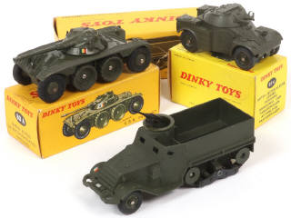 Lot 299 - DINKY TOYS (FRANCE) (3)