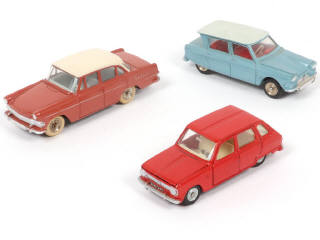 Lot 290 - DINKY TOYS (FRANCE) (3)
