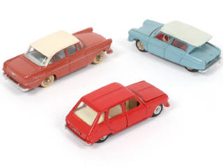 Lot 290 - DINKY TOYS (FRANCE) (3)