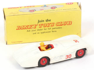 Lot 160 - DINKY TOYS (GB) (1)