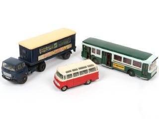 Lot 295 - DINKY TOYS (FRANCE) (3)