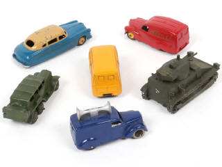 Lot 213 - DINKY TOYS (GB) (6)