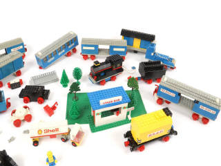Lot 307 - LEGO (DANEMARK) (16)
