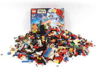 Lot 314 - LEGO (DANEMARK) (150)