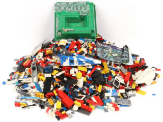 Lot 321 - LEGO (DANEMARK) (150)