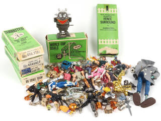 Lot 328 - DIVERS (20)