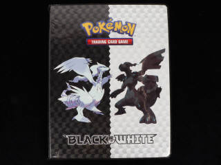 Lot 33 - POKEMON COMPANY (FRANCE) (4)