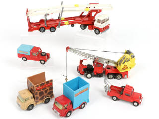 Lot 261 - CORGI TOYS (GB) (6)