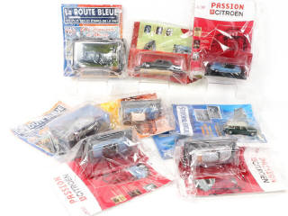 Lot 113 - DIVERS (9)