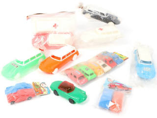 Lot 116 - DIVERS (10)