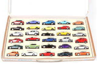 Lot 323 - MAJORETTE (FRANCE) (12)