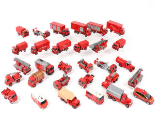 Lot 198 - DIVERS (30)