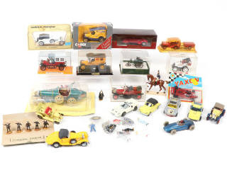 Lot 144 - DIVERS (33)