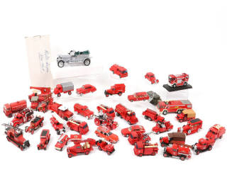 Lot 205 - DIVERS (40)