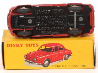 Lot 401 - DINKY TOYS (FRANCE) (1)
