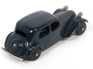 Lot 375 - DINKY TOYS (FRANCE) (1)