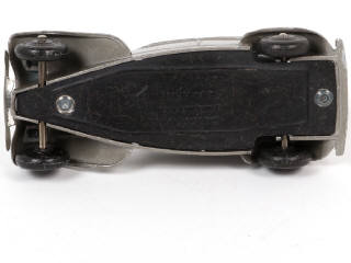Lot 374 - DINKY TOYS (FRANCE) (1)