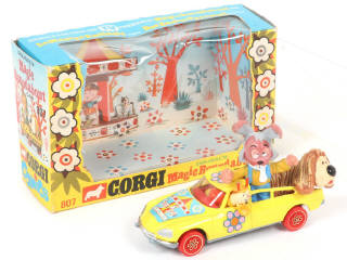 Lot 170 - CORGI TOYS (GB) (1)
