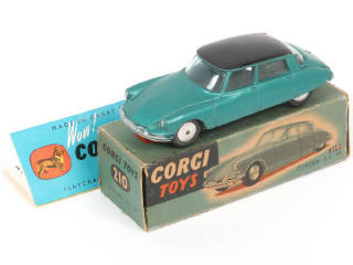 Lot 153 - CORGI TOYS (GB) (1)