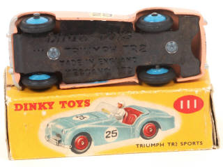 Lot 274 - DINKY TOYS (GB) (1)