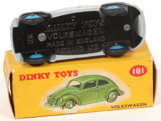 Lot 288 - DINKY TOYS (GB) (1)