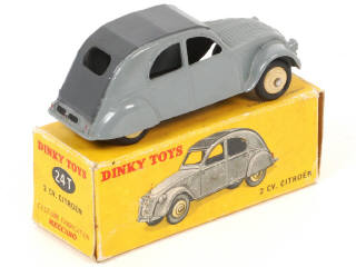 Lot 409 - DINKY TOYS (FRANCE) (1)