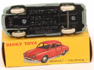 Lot 402 - DINKY TOYS (FRANCE) (1)