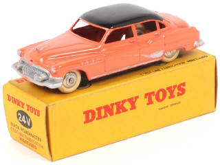 Lot 416 - DINKY TOYS (FRANCE) (1)