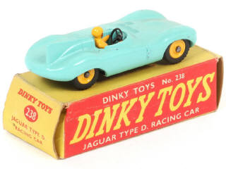 Lot 263 - DINKY TOYS (GB) (1)