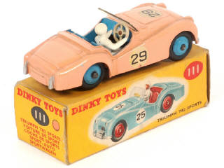 Lot 273 - DINKY TOYS (GB) (1)