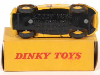 Lot 289 - DINKY TOYS (GB) (1)