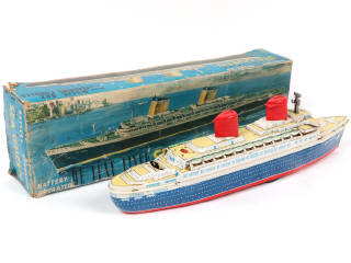 Lot 31 - YONEZAWA TOYS (JAPON) (1)