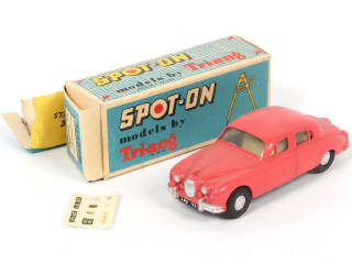 Lot 143 - SPOT-ON (GB) (1)