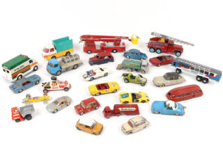 Lot 157 - DIVERS (20)