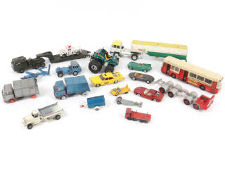 Lot 154 - DIVERS (20)