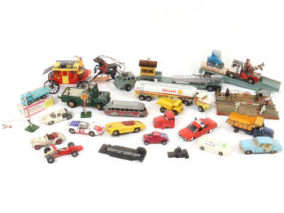 Lot 163 - DIVERS (25)