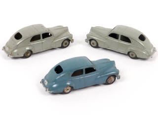 Lot 375 - DINKY TOYS (FRANCE) (3)