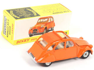 Lot 354 - DINKY TOYS (FRANCE) (1)
