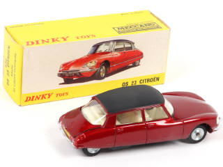 Lot 356 - DINKY TOYS (FRANCE) (1)
